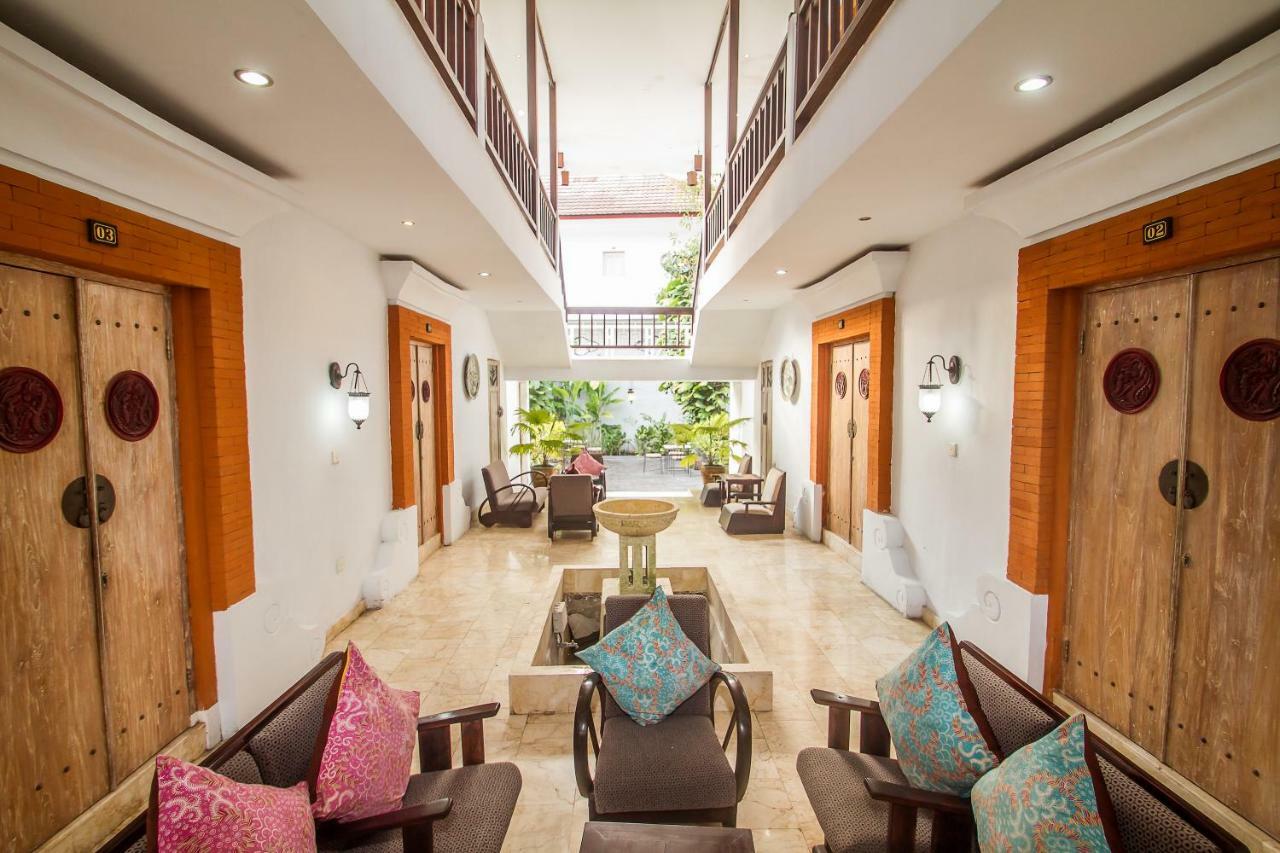 Отель Abian Biu Mansion Dalung  Экстерьер фото