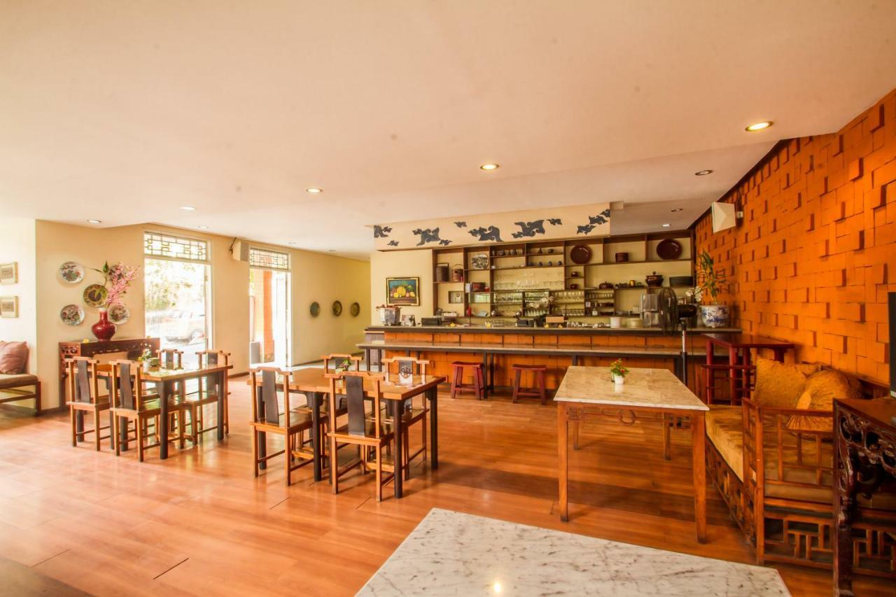 Отель Abian Biu Mansion Dalung  Экстерьер фото